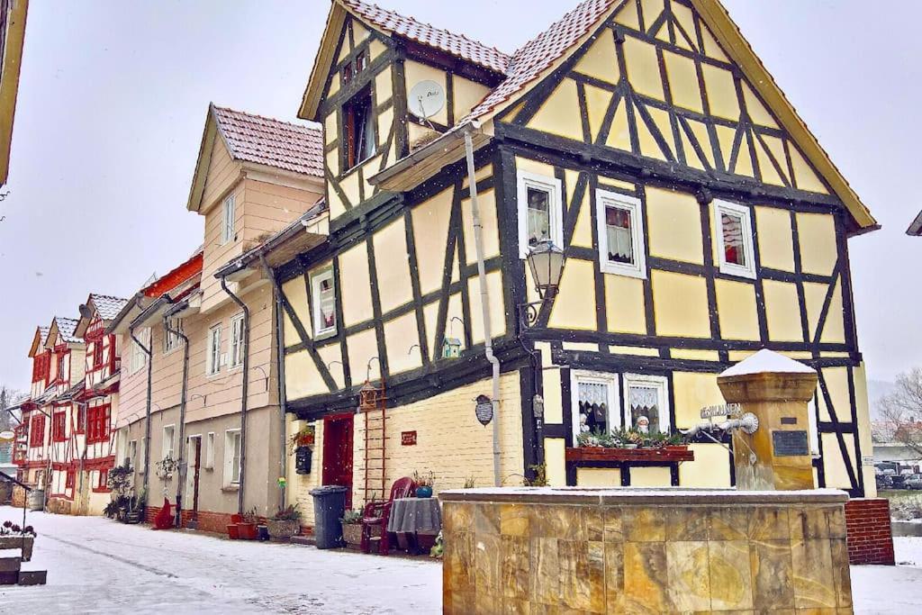 Fachwerkhaus Mitten In Der Altstadt - Ferien In Rotenburg Rotenburg an der Fulda Eksteriør bilde