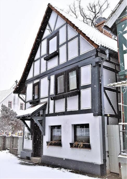 Fachwerkhaus Mitten In Der Altstadt - Ferien In Rotenburg Rotenburg an der Fulda Eksteriør bilde